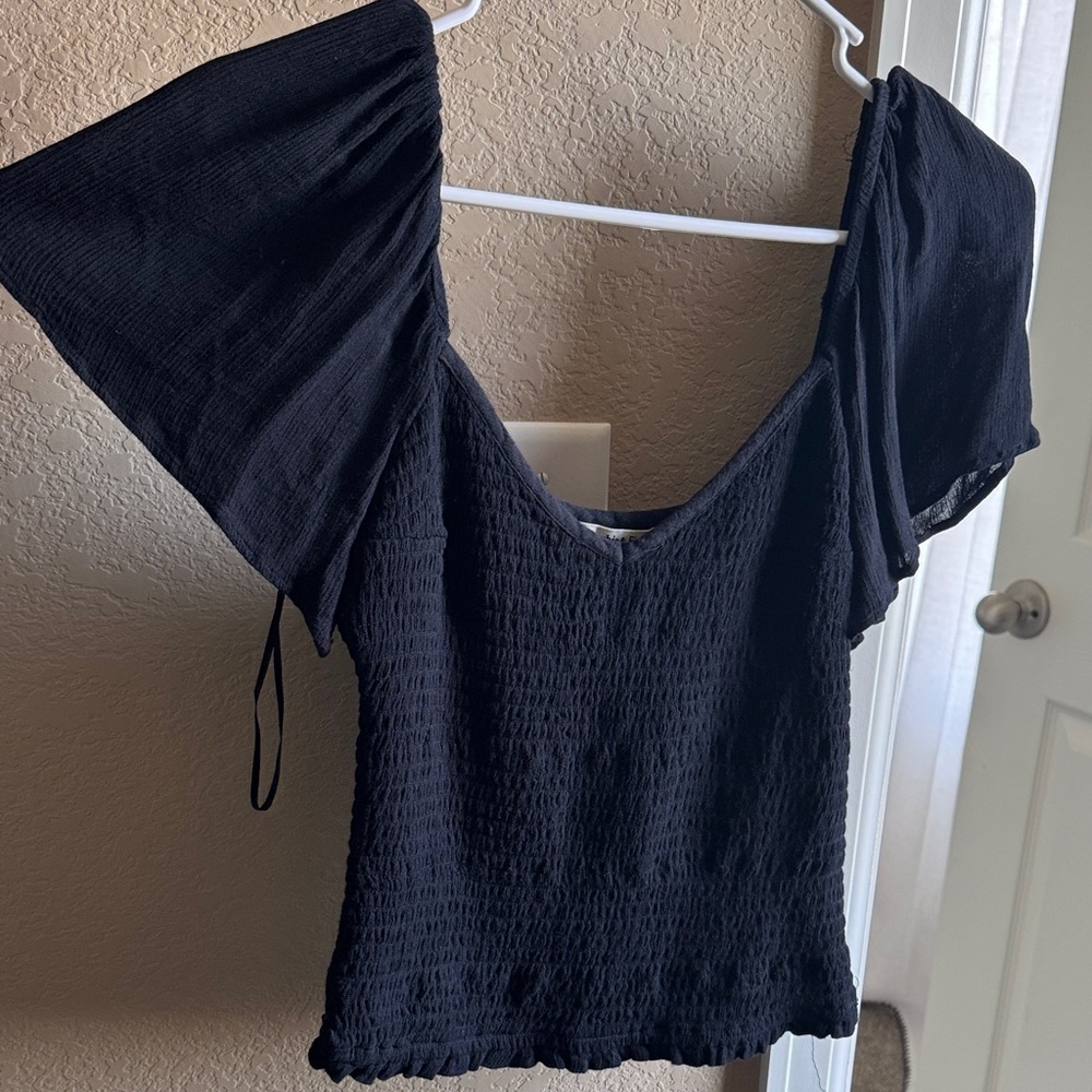 Abercrombie & Fitch Elegant Black Women's Top